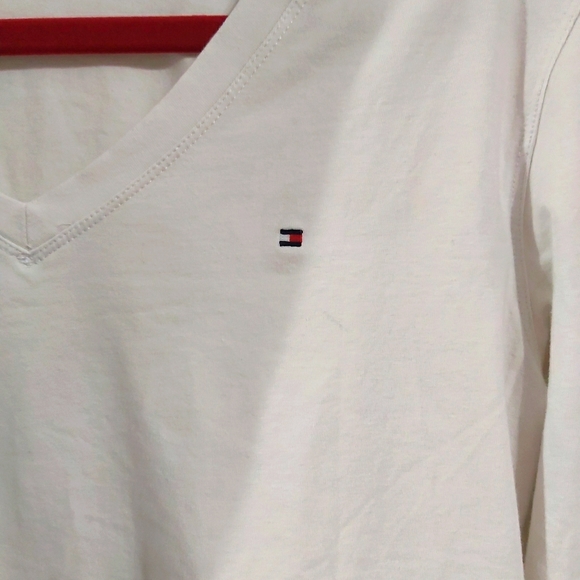 Tommy Hilfiger top - Picture 3 of 3